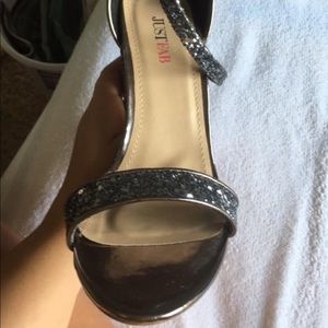 JustFab Heels. Sparkly Gray!